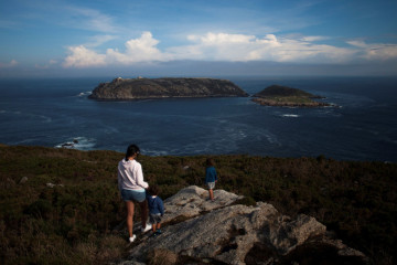 El sector turístico afronta sin reservas y sin esperanzas el puente de la Constitución