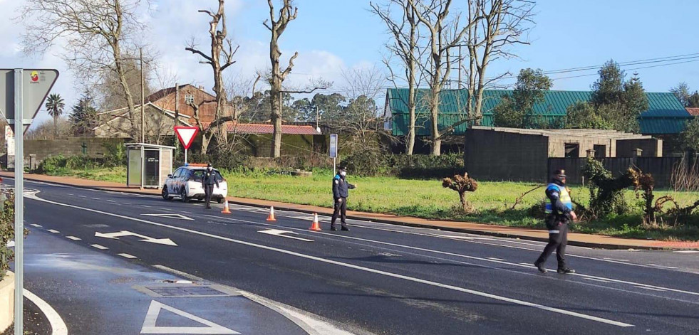 Caldas acogerá un cribado y el colegio de Carril alcanza ya los 23 positivos