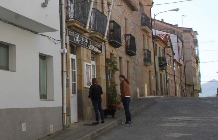 Javier Quintáns, elegido patrón mayor de Carril tras el cese de Villanueva