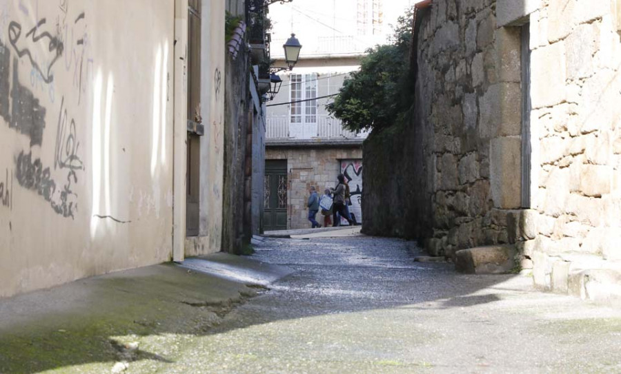 Cambados proyecta un lavado de cara para el Calexón do Río y usar la Cámara Agraria como archivo