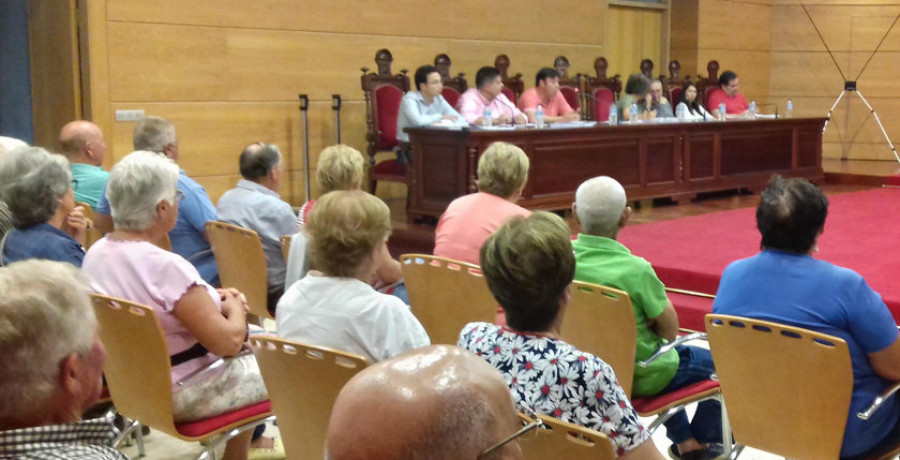 Cambados pide la dimisión del titular de Sanidade, “un dos mellores conselleiros que houbo”, según el PP