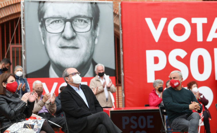 La campaña se polariza más en Madrid y ahora pide elegir entre fascismo o democracia