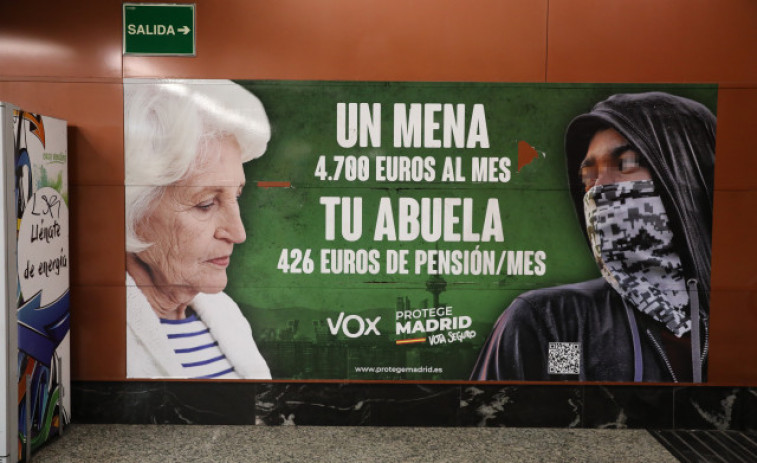 La jueza no aprecia delito de odio en el cartel de Vox de menores extranjeros