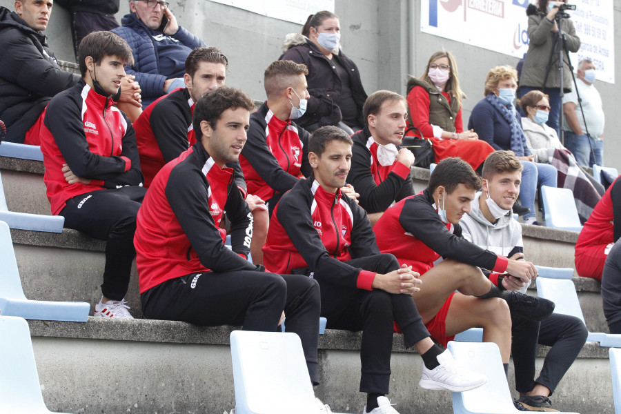 Un reto mayúsculo para el Arosa en Avilés