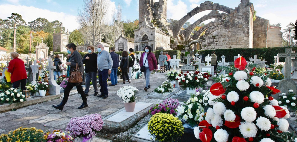 Arousa se acoge a una jornada de silencio y reflexión en recuerdo por los que no están