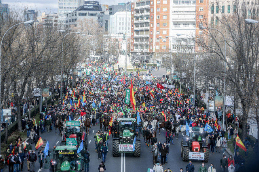 El medio rural lleva su alma a centro de Madrid para luchar por supervivencia