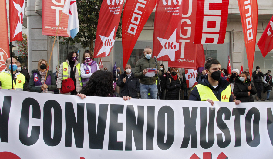 CIG y UGT llegan a un preacuerdo en la conserva y CCOO se desmarca