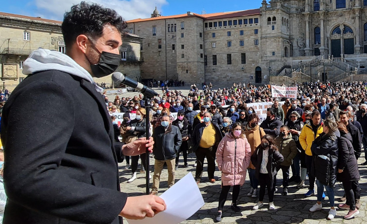 “En setenta anos de actividade do sector, nunca houbo decisións que o atacasen de xeito tan letal”