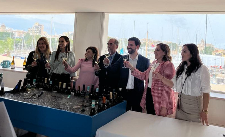 La Festa do Albariño de Mallorca retoma su trayectoria de 25 años y encumbra a Rectoral do Umia