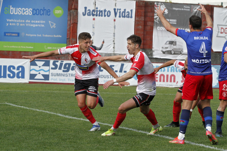 Javi Fontán deja el Arosa y ficha por el Avilés de Segunda RFEF