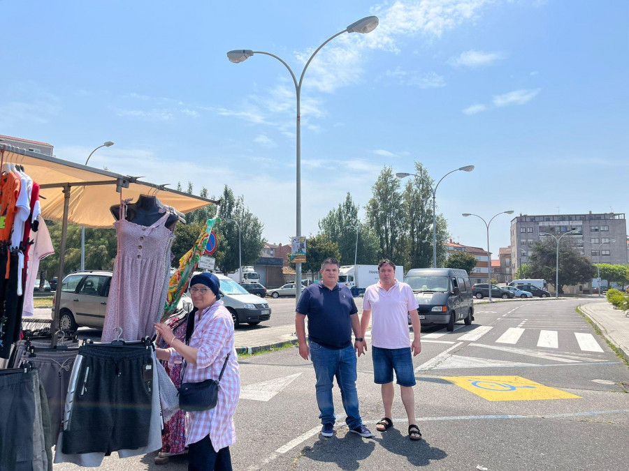 San Tomé tendrá 60 plazas más de aparcamiento tras trasladarse todos los puestos del mercadillo