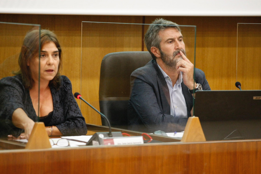 Vilagarcía congela las tasas, pero los vecinos pagarán más en el IBI y el agua