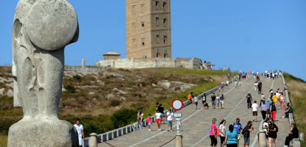 España recibe 16,1 millones de turistas hasta marzo y registra el mejor primer trimestre de la historia