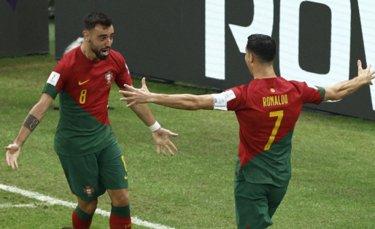 Dos goles de Bruno Fernandes clasifican a Portugal