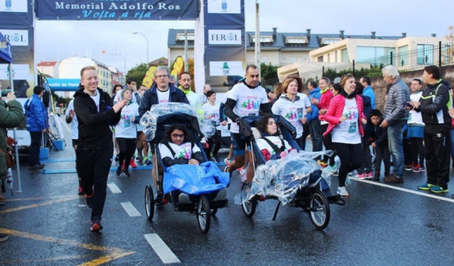 Las dos únicas gallegas con ataxia telangiectasia participarán este domingo en la media maratón de Fene