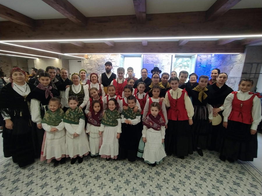 San Mauro revive en Lampón junto a los callos, empanadas y música