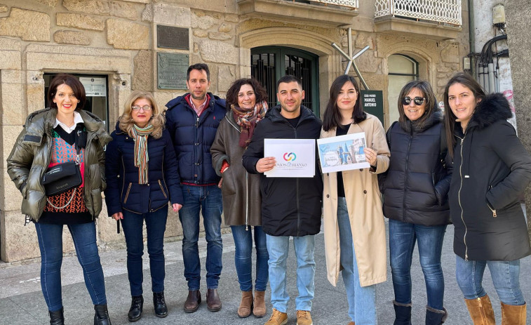 Ángel y Lucía se llevan el viaje a Eurodisney de la campaña de Navidad de Somos Rianxo