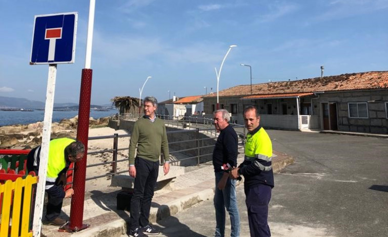 El Concello de O Grove instala más iluminación en Virxe das Mareas y acondiciona el parque de San Vicente