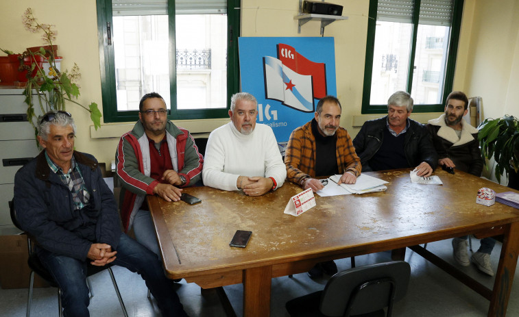 Los operarios de la basura de Vilanova, Meis y Cambados inician protestas