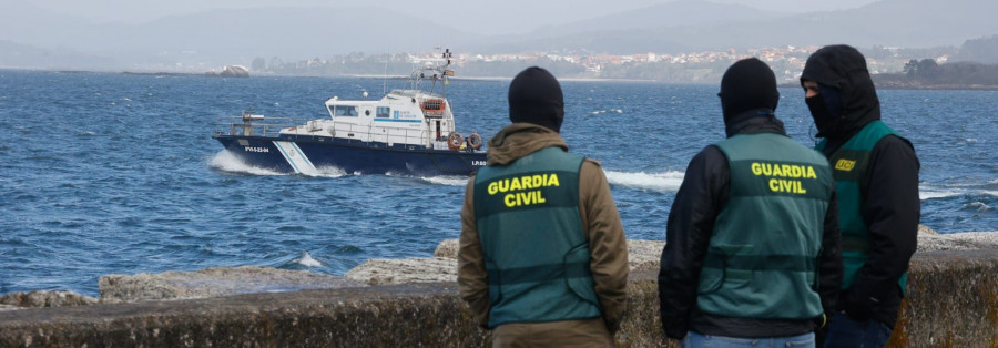 VÍDEO | Avistan un narcosubmarino cerca de Vilaxoán