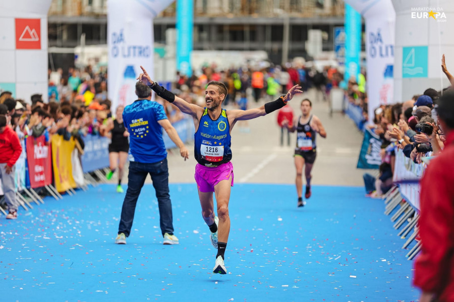 Gesta del atletismo arousano al copar las tres primeras plazas españolas en el Maratón de Aveiro