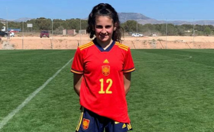 La Selección Española vuelve a llamar a la caldense Lucía Rivas