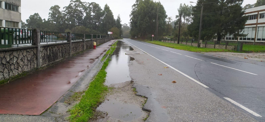 La Xunta adjudica la pavimentación del aparcamiento de la PO-192 en Bamio