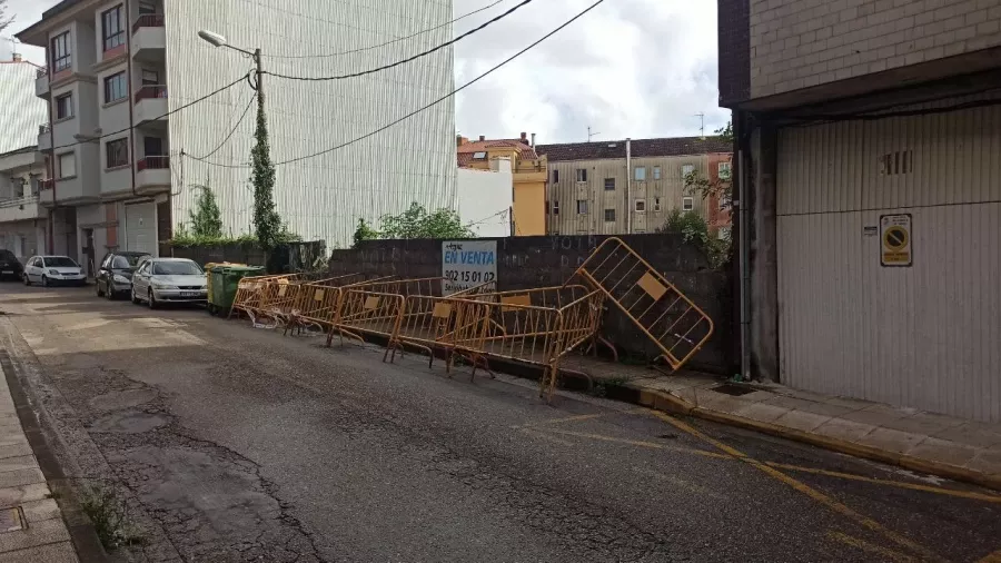 Podemos pregunta en el Congreso por la reparación del muro en riesgo de derrumbe en la Rúa Extramuros, en Carril