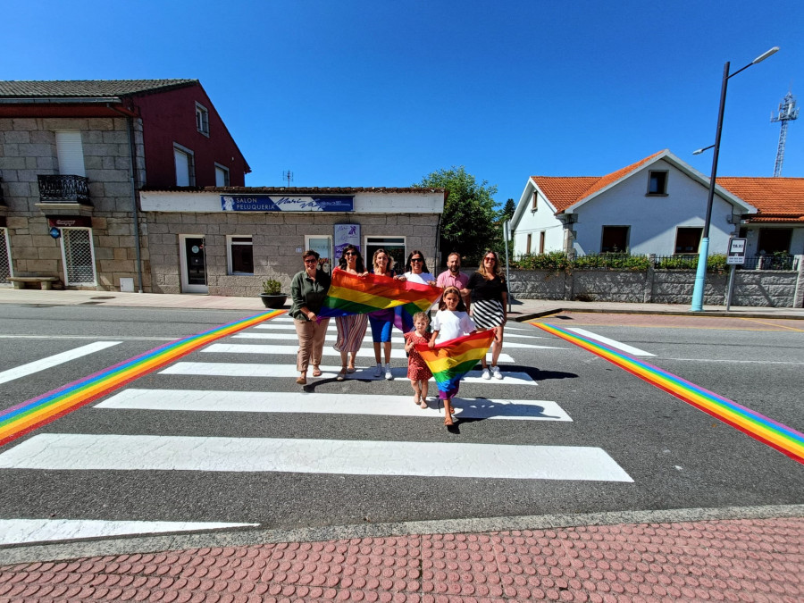 Orgullo con vermú, fiesta y pasos en favor de la diversidad en Meis y Sanxenxo