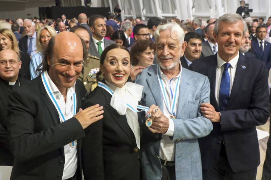 Las Medallas de Galicia homenajean a Luz Casal, Carlos Núñez y Juan Pardo