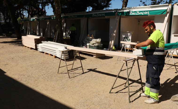 Rías Baixas empieza a instalar las casetas de la Festa do Albariño y las sortea hoy entre las bodegas