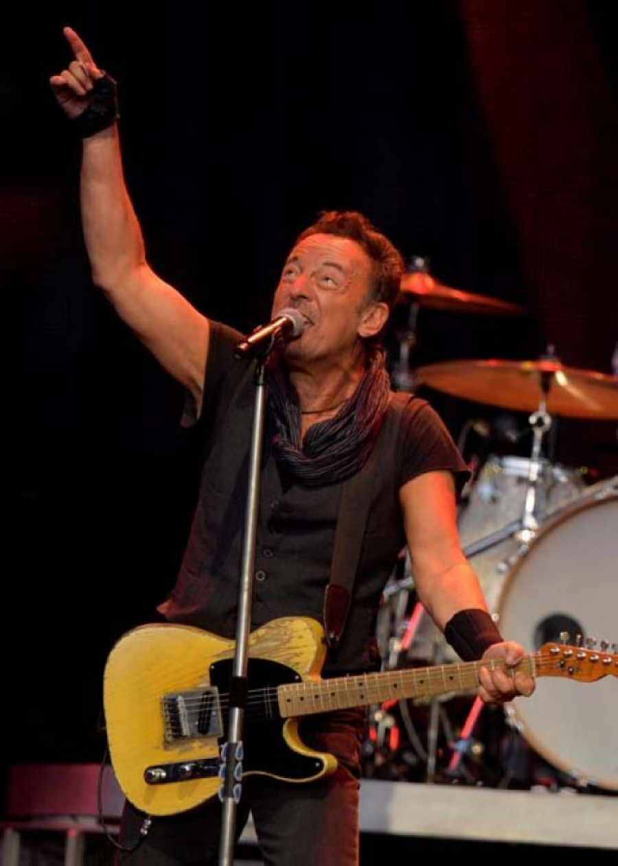 Bruce Springsteen pospone sus conciertos de septiembre por una úlcera