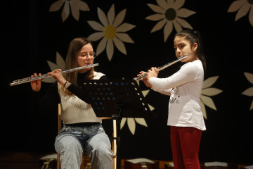 Concierto alumna conservatorio escola de música cambados nuevo curso