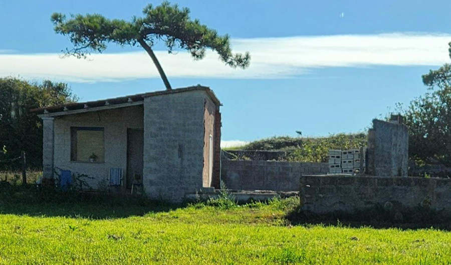 Reclaman a la APLU que se cumpla una sentencia para la demolición completa de una edificación en Vixán