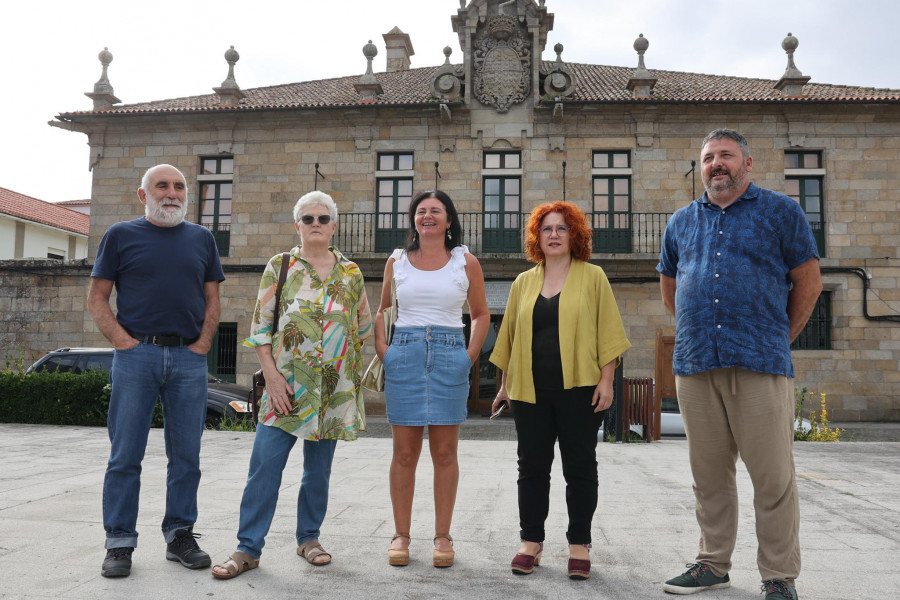 El Parlamento debatirá mañana sobre la venta del asilo de Cambados