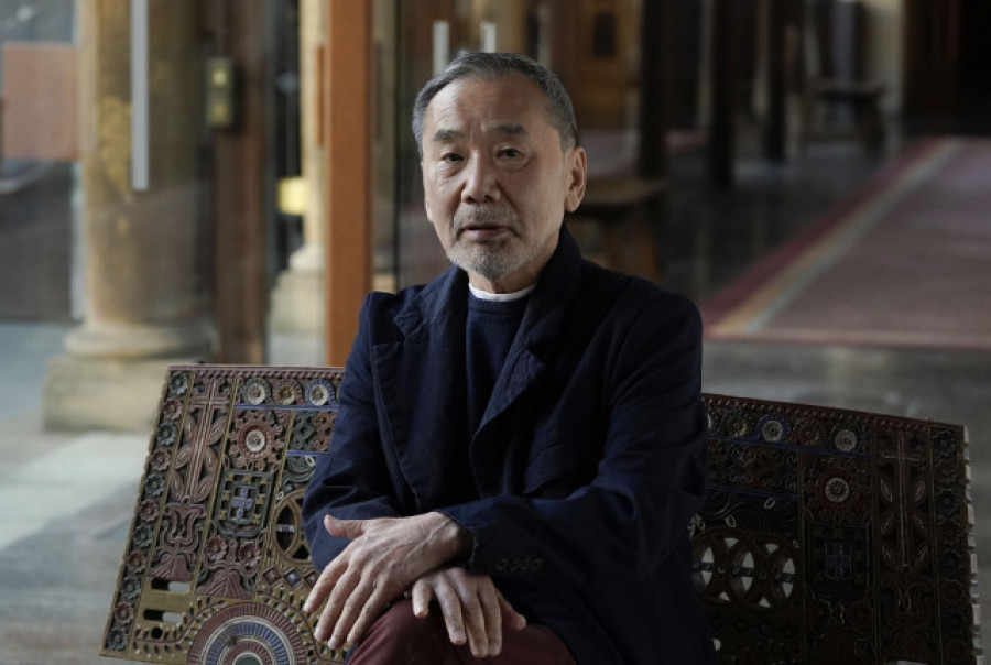 Murakami: "Puede que Asturias salga del cajón de mi memoria para escribir una historia"