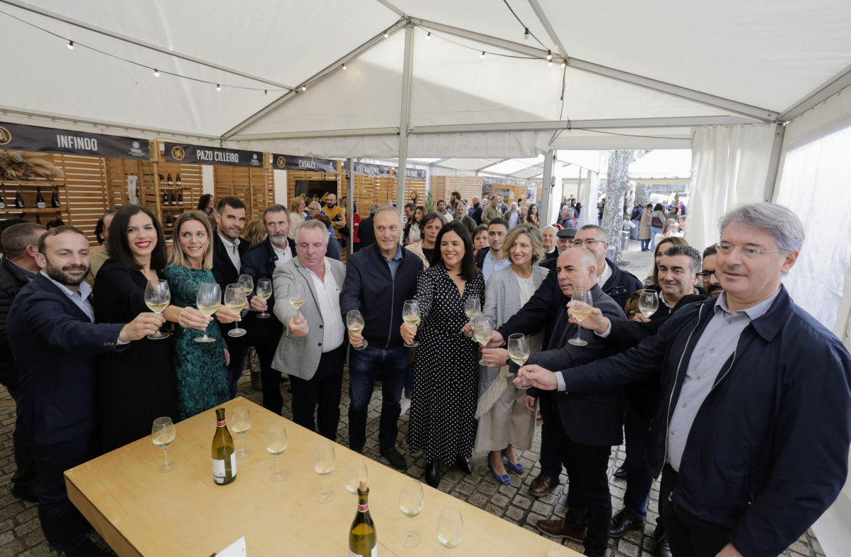 O Mosteiro se convirtiu00f3 en capital ayer de los actos de puesta en valor de los vinos y bodegas de la localidad meisina. Pregu00f3n, (3)