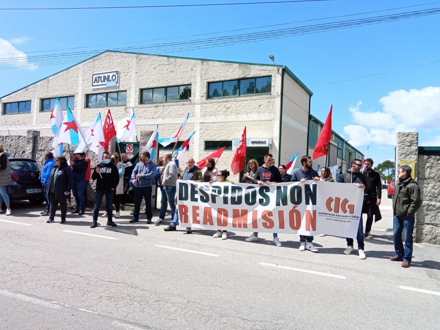 Atunlo limitará al máximo la actividad en O Grove y aboca al paro a más de un centenar de trabajadores