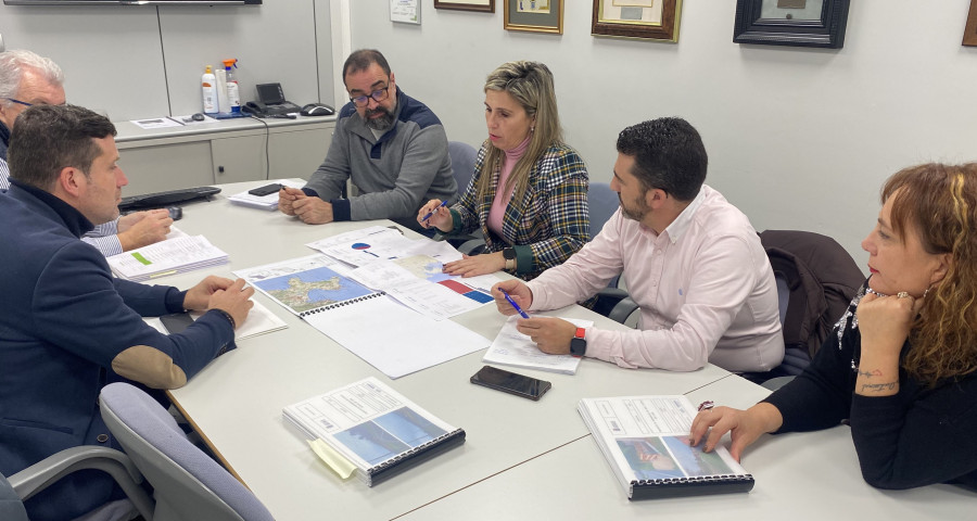 Gobierno de Boiro y Diputación de A Coruña abordan la mejora de la carretera de O Saltiño a Berres