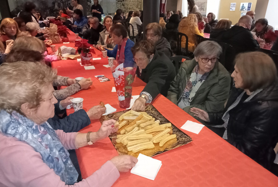 Constituyen en Ribeira un grupo de voluntariado para el acompañamiento de mayores que viven solos