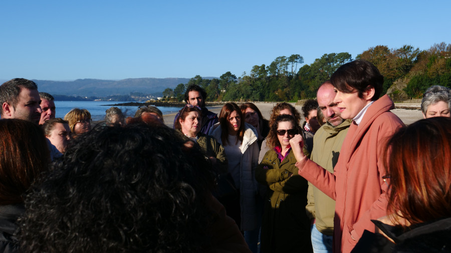 Pontón propone en Rianxo crear fondo extraordinario de ayudas para marisqueo y comité de crisis sobre mortandad de especies