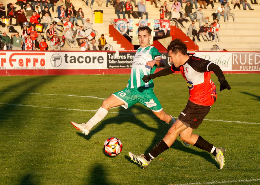 Un gran Arosa arrolla al Somozas y se sitúa cuarto (2-0)