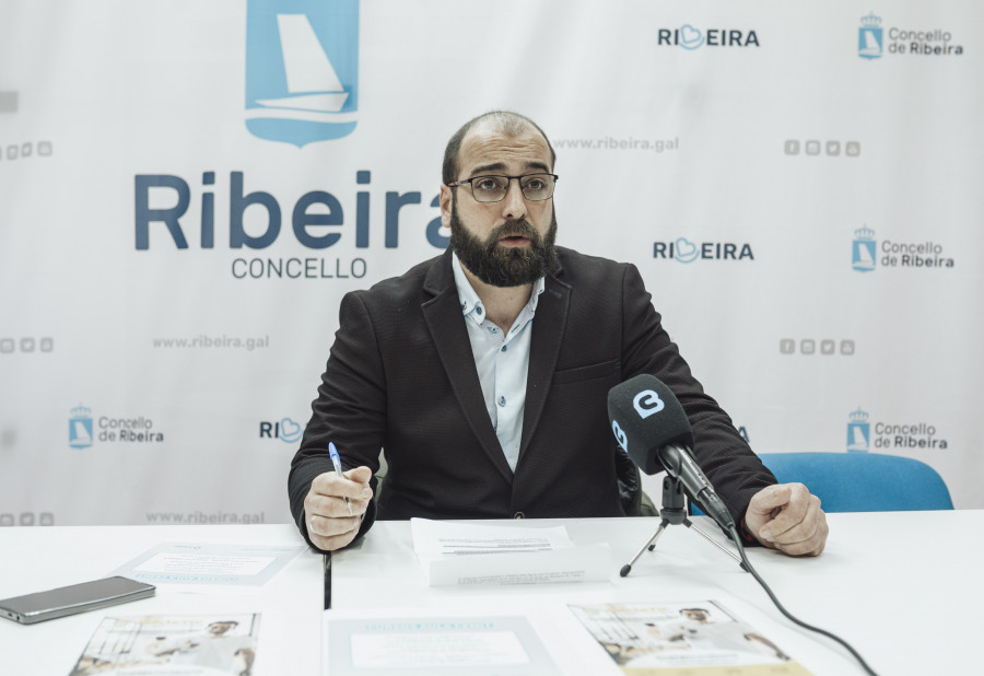 El Aula Cemit de Ribeira ofrece cursos de ofimática, competencias básicas y trámites digitales