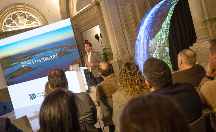 La Diputación lleva a Fitur la campaña “100 % Rías Baixas”, con el agua como eje vertebrador