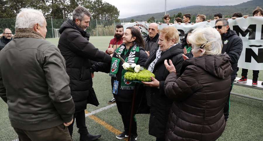 El alcalde se sumó la homenaje del Bamio  “Luisiño”