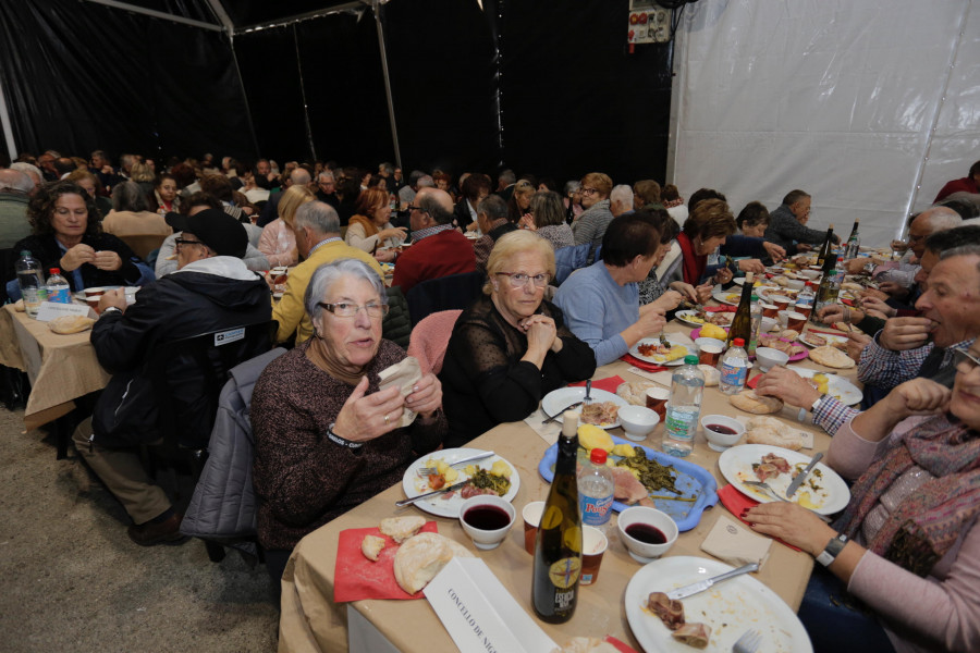 La comida de la Festa do Lacón con Grelos de Cuntis cita a 1.800 comensales