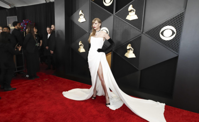 Taylor Swift hace historia al ganar con 'Midnights' su cuarto grammy a albúm del año