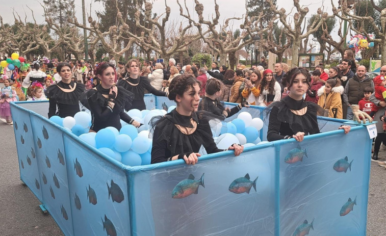 A Pobra mantiene el desfile de Entroido para esta tarde ante   la mejora de la meteorología