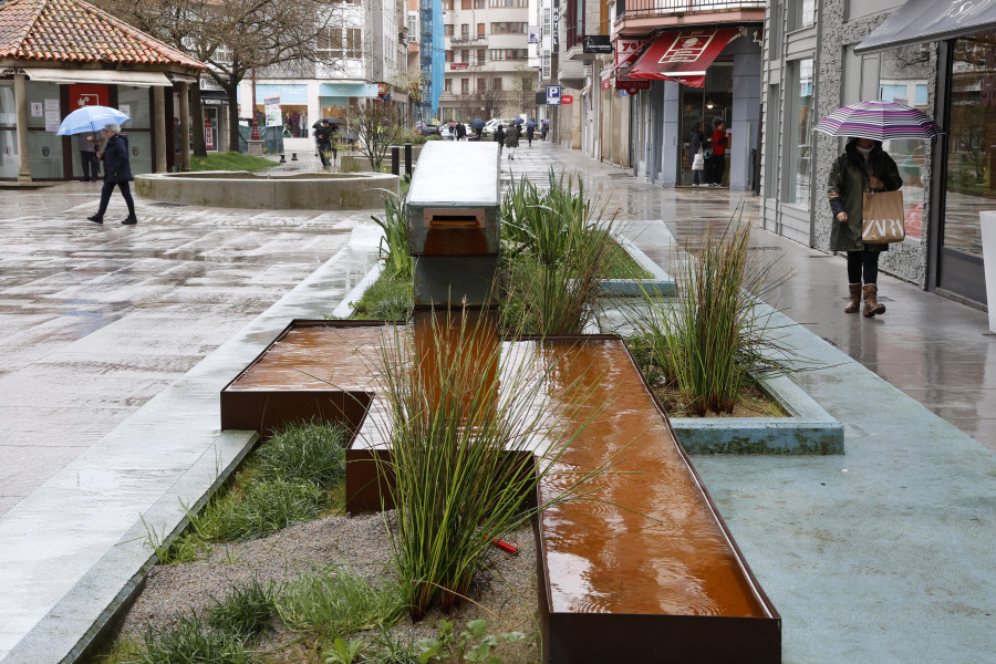 Inician la reparación de las deficiencias detectadas en la calle peatonal Arcebispo Lago