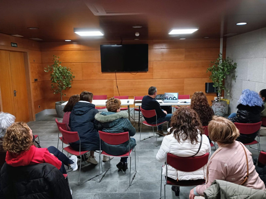 La orden traslada a las familias que aceptaría un pago a plazos por el asilo de Cambados